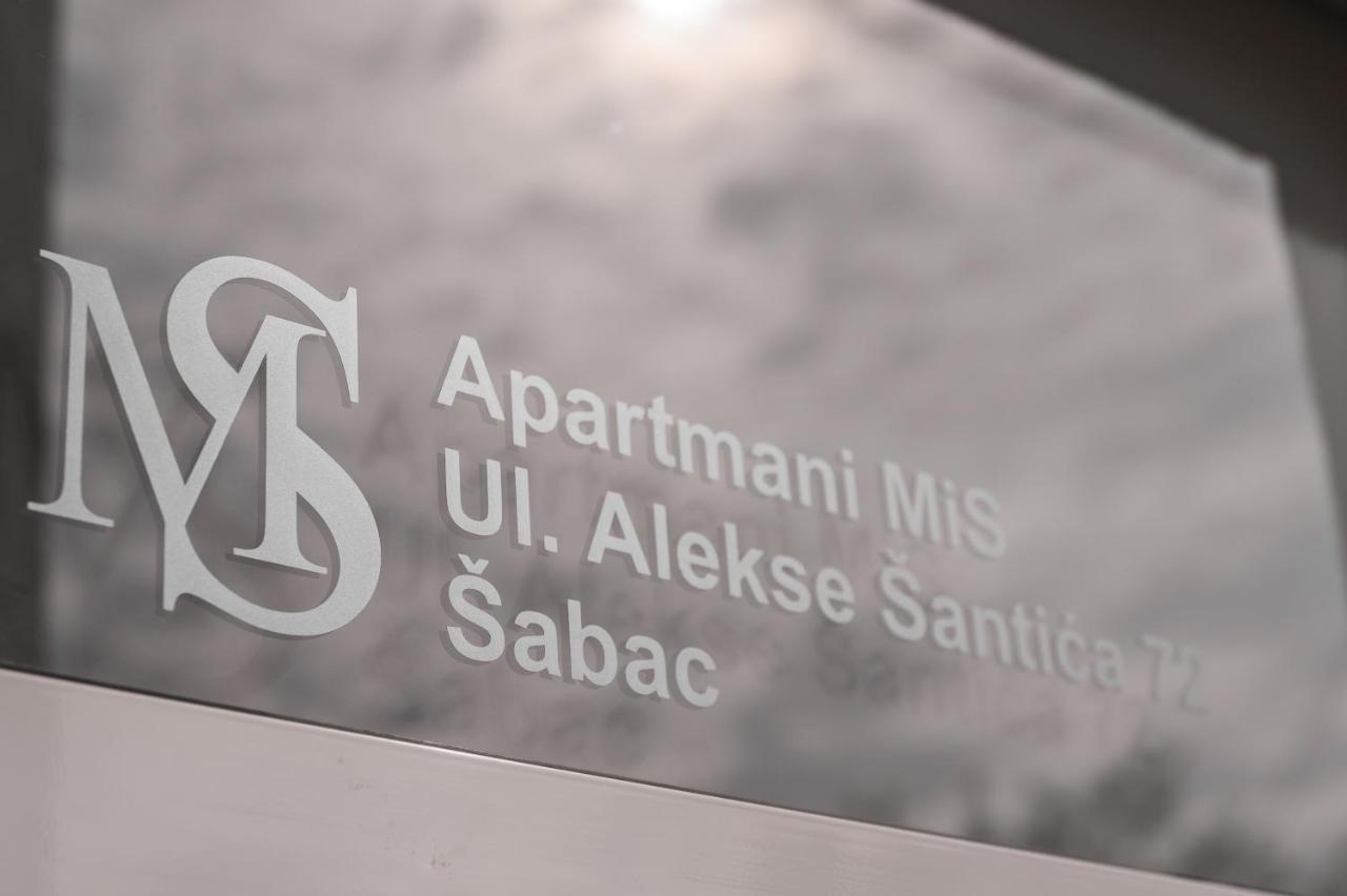 Apartmani Mis Šabac Exteriör bild