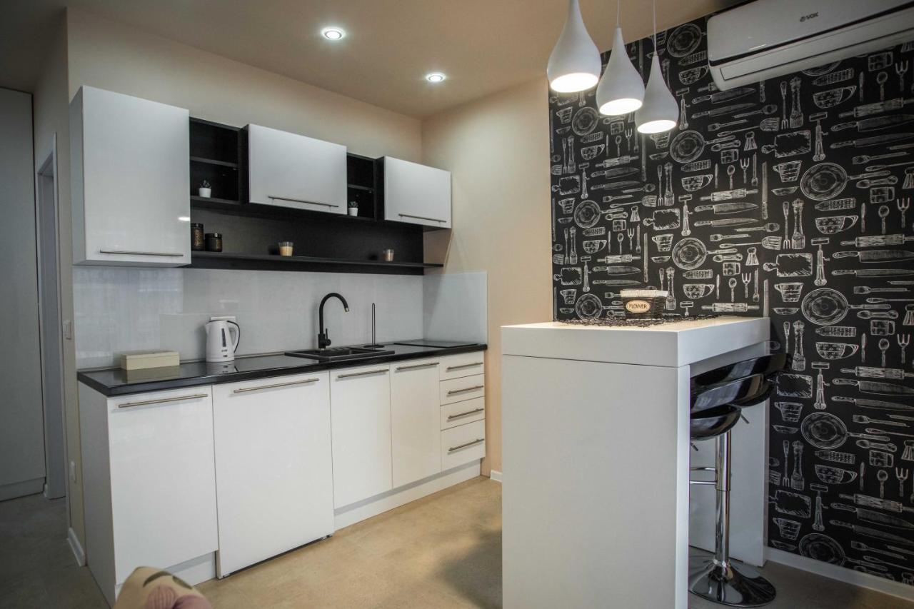 Apartmani Mis Šabac Exteriör bild