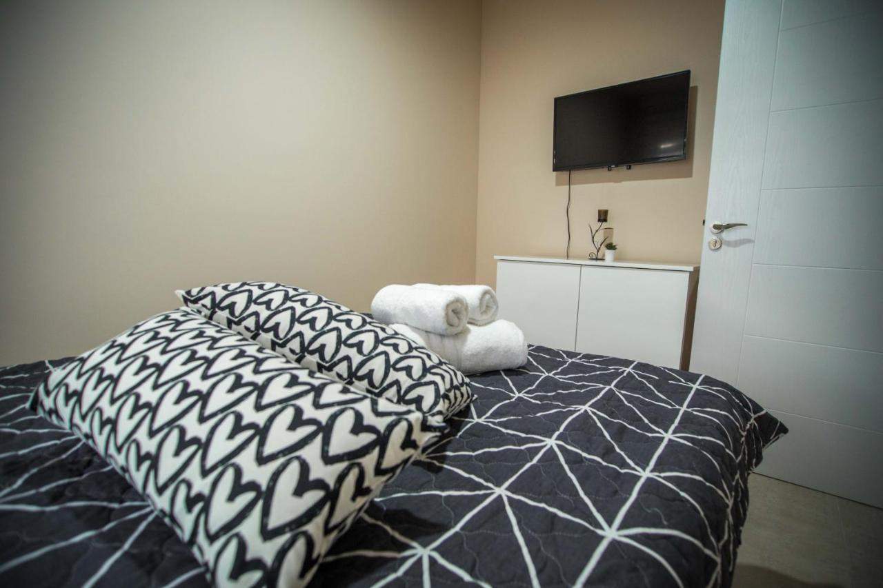 Apartmani Mis Šabac Exteriör bild